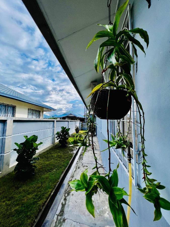 Sunnyday Homestay Kudat Esterno foto